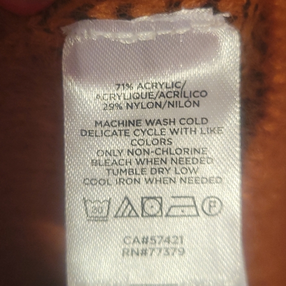 Ann Taylor Cape - Picture 7 of 8